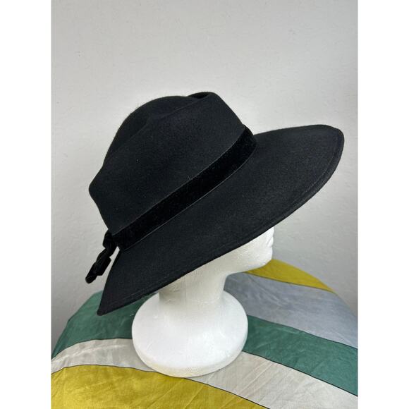 Vintage- Wool- Made in Italy- Black Fedora Hat- Velvet bow trim- some wear - Picture 7 of 8